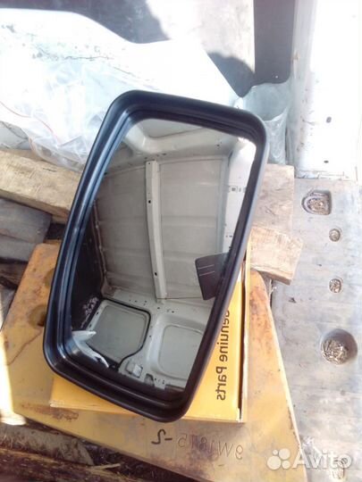 Зеркало отражатель Hitachi ZX250H-3