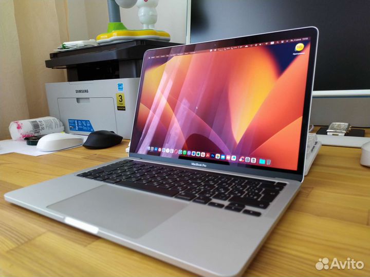 MacBook Pro 13 m1 8gb 256 серебристый