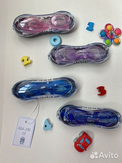 Очки для плавания