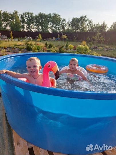 Детский бассейн