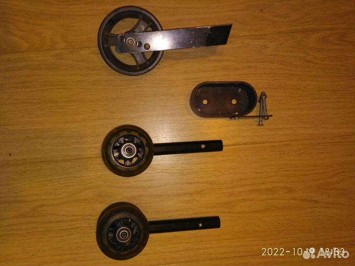 Колесо с вилкой для инвалидной коляски