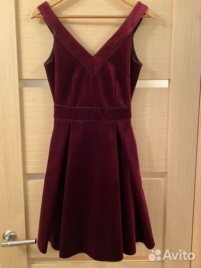 Бархатное платье цвета малины Maje оригинал