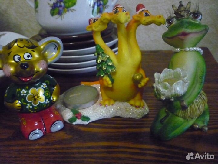 Статуэтки, сувениры