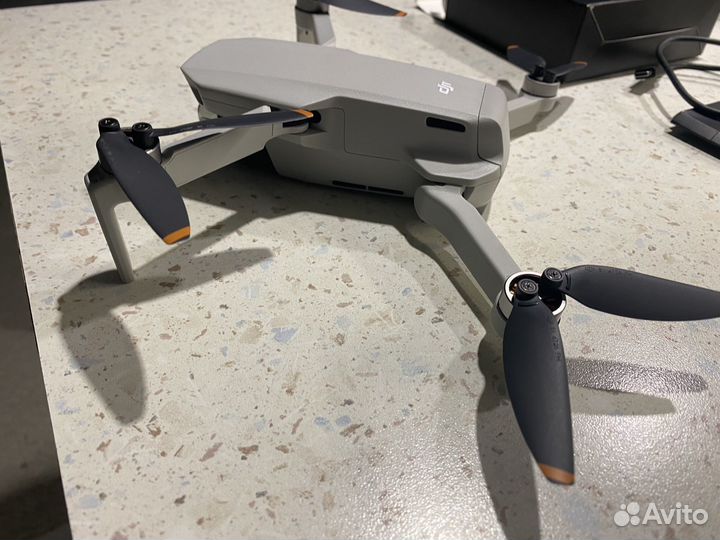 Dji mavic mini 2 fly more combo