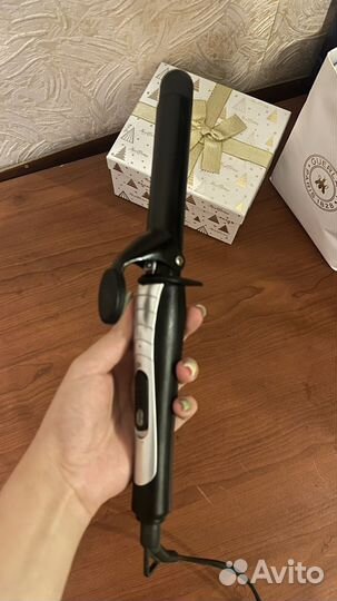 Плойка для волос и выпрямитель