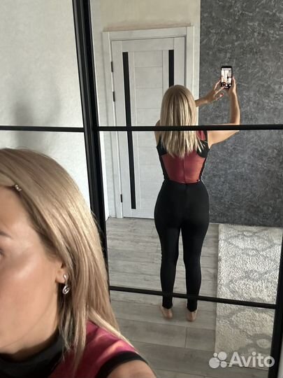 Комбинезон спортивный