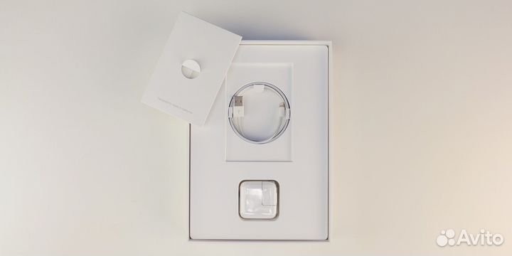 iPad 5 (2017) Space Gray, 32Gb(Wi-Fi) /Магазин