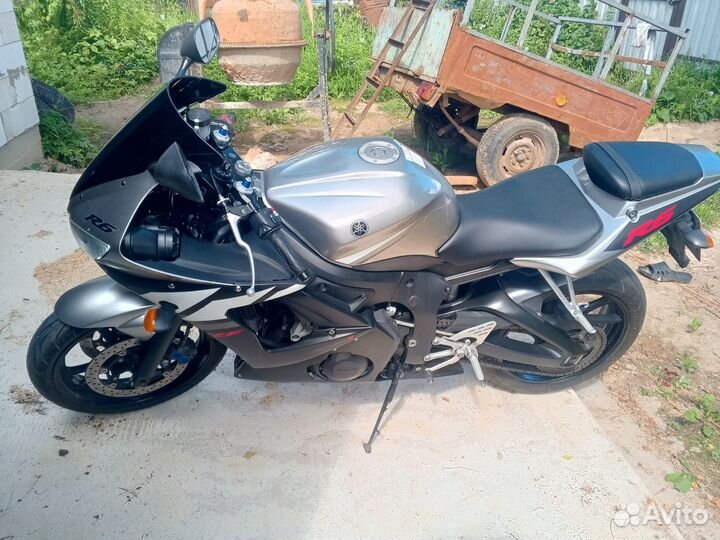 Продам Yamaha YZF-R6