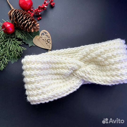 Повязка на голову вязаная