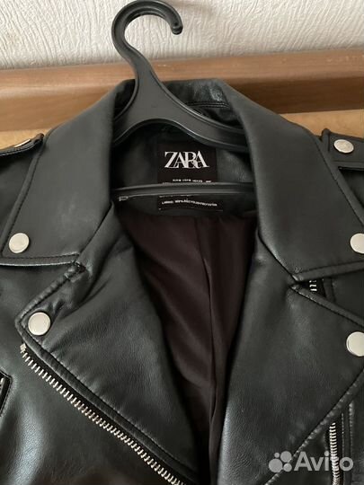 Женская косуха zara