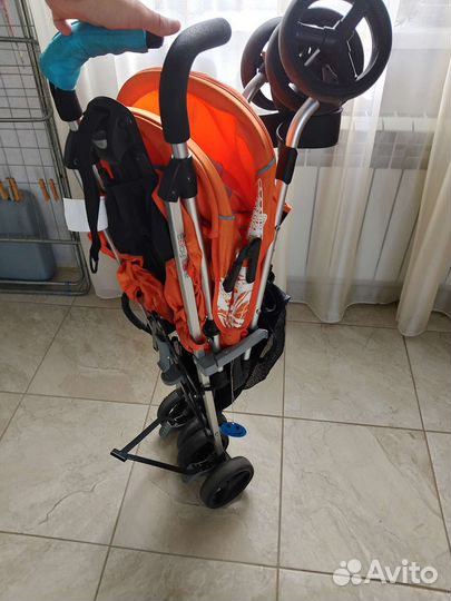 Прогулочная коляска