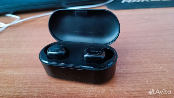 Bluetooth-наушники QCY