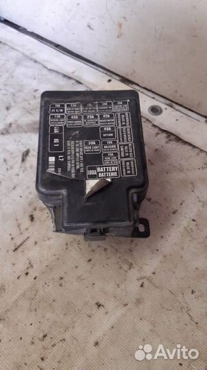 Блок предохранителей подкапоптый Honda CR-V