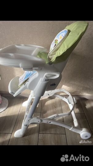 Стульчик для кормления cam