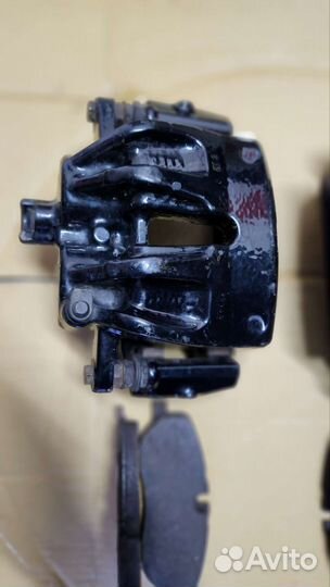 Тормозные суппорта Range Rover Vogue l322