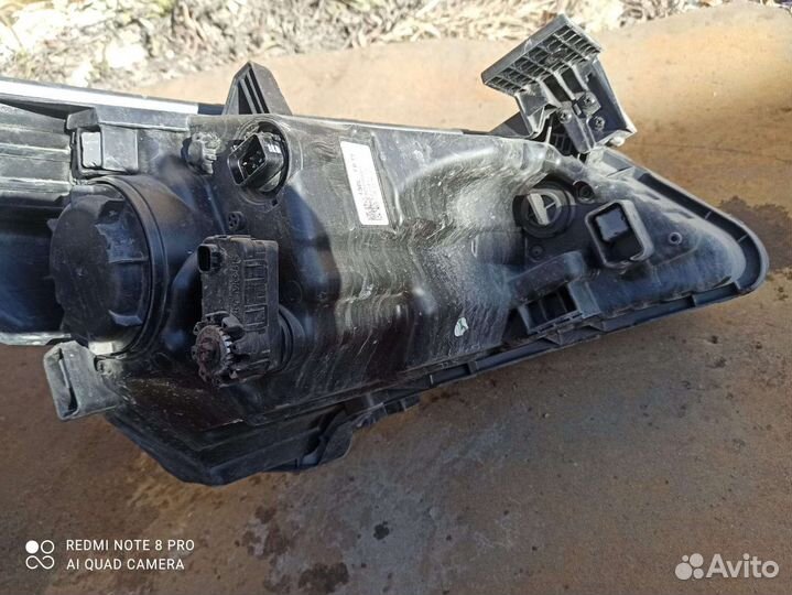 Фара правая kia rio б/у оригинал 21год