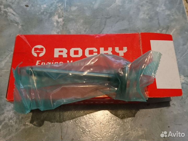 Клапан двигателя