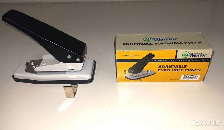 Дырокол Warrior 33060a-1 под евроотверстие