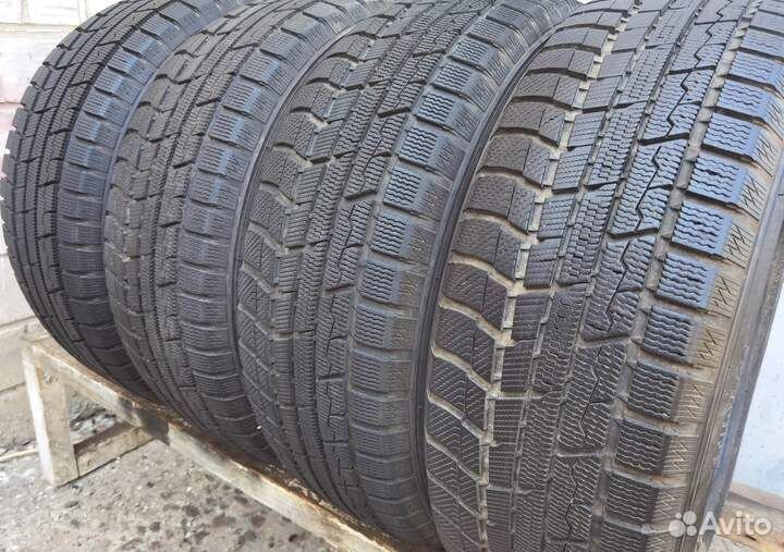 Toyo Winter Tranpath TX 215/60 R17 96Q