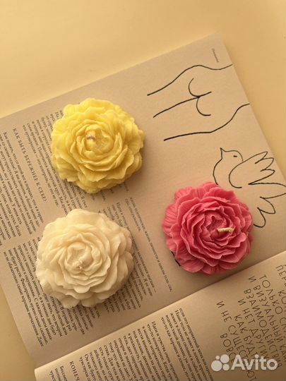 Свеча ручной работы «пион»