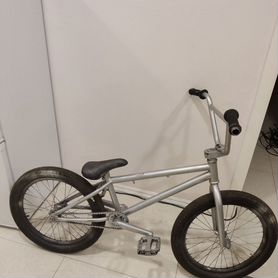 Велосипед BMX