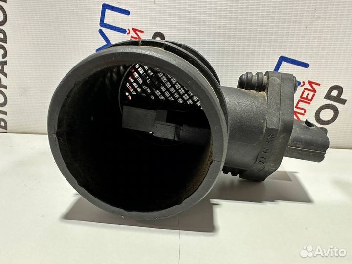 Датчик расхода воздуха дмрв Hyundai Santa Fe Class