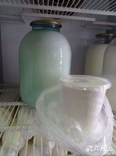 Молоко коровье домашнее