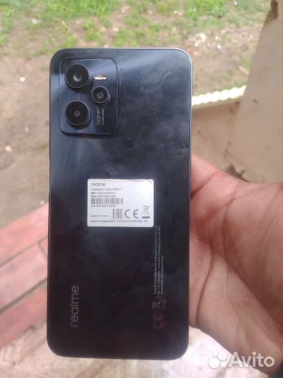 Телефон realme с35