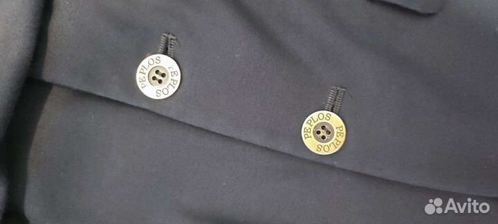 Продам школьный костюм