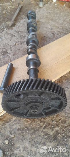 Распредвал