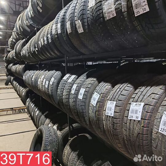 Opera NEA 01 215/50 R17 95M