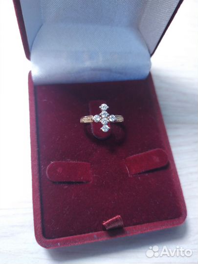 Серебряное позолоченное кольцо 