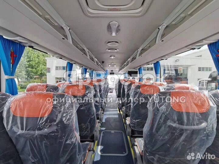 Туристический автобус Yutong ZK6122H9, 2023