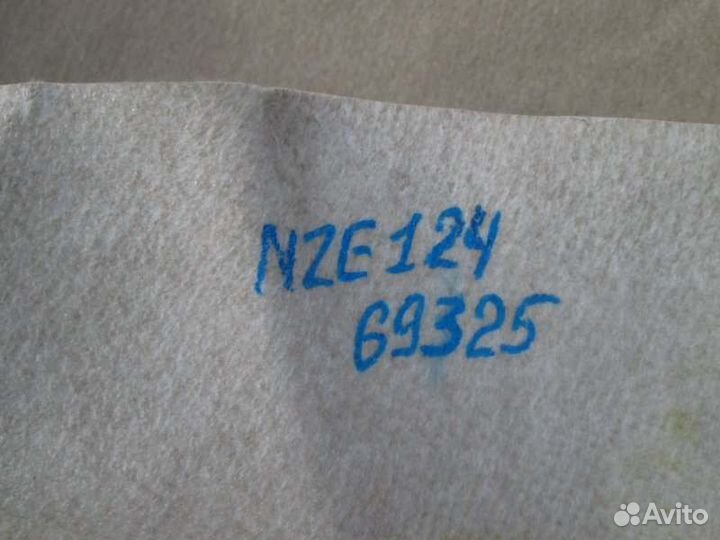 Ковер пола Toyota Corolla Fielder NZE124 1NZ-FE