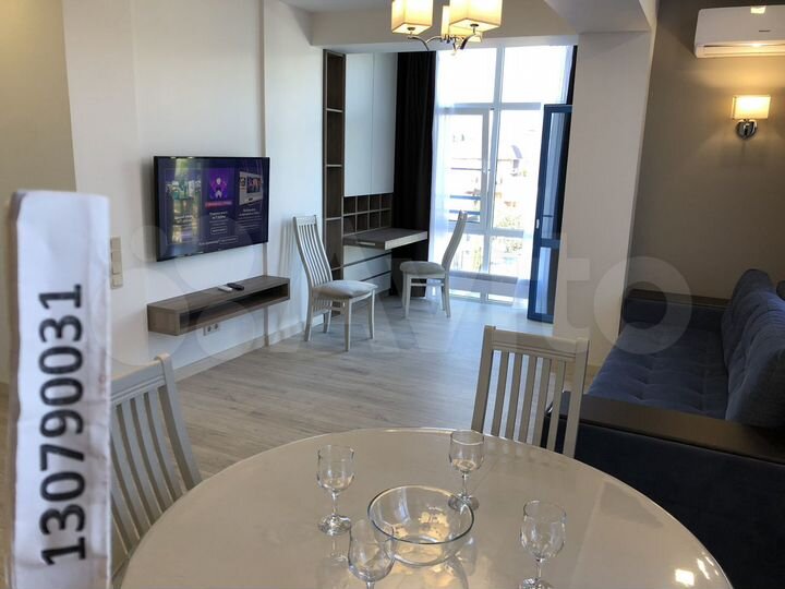 2-к. квартира, 56 м², 5/7 эт.