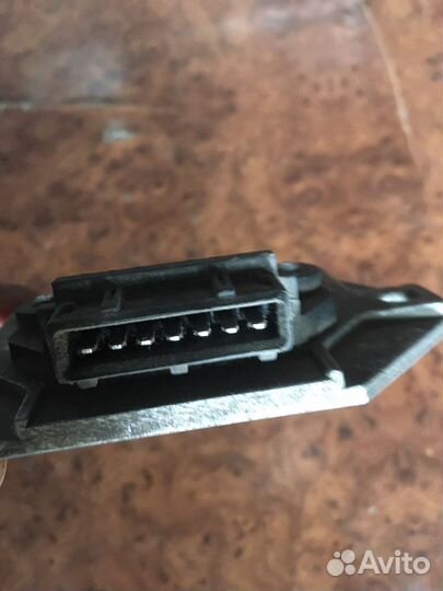 Коммутатор Аudi 80/B4