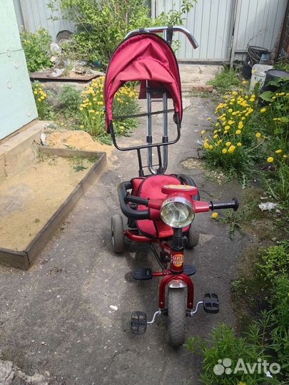 Детский велосипед трехколесный с ручкой бу