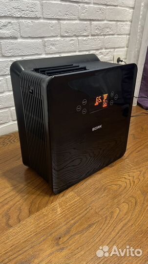 Увлажнитель и очиститель воздуха Bork Q701