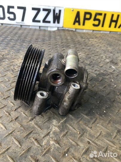 Насос гур Ford Fiesta 5