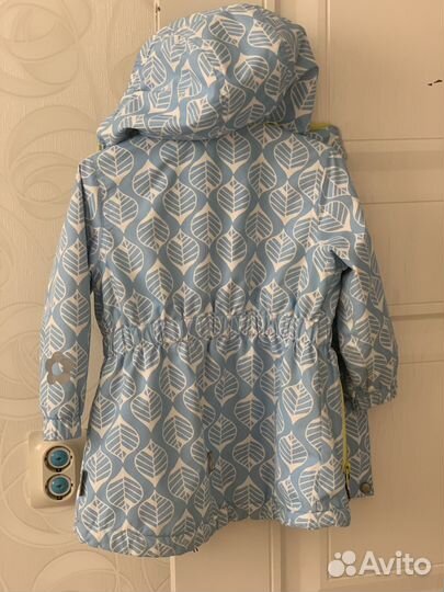 Куртка демисезонная для девочки 104 110