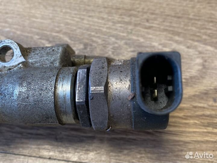 Bmw х5 е70 топливная рампа 3,0 дизель 235 л.с