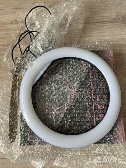 Кольцевая лампа 26