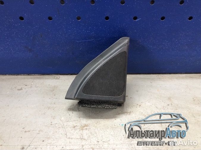 Уголок зеркала твиттер пищалка Toyota Corolla E150