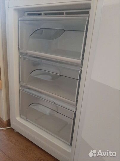 Холодильник Атлант, как новый