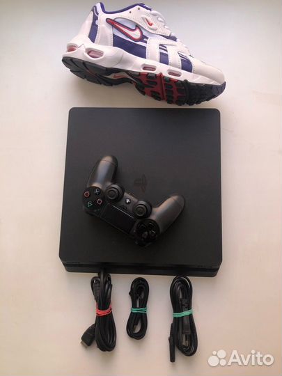 Приставка Playstation 4 slim 500g