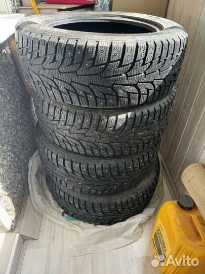 Hankook Winter I'Pike 205/55 R16 94