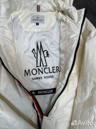 Куртка Moncler весенняя