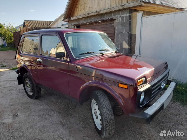 LADA 4x4 (Нива) 1.7 МТ, 2002, 96 000 км