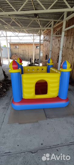 Детский надувной батут