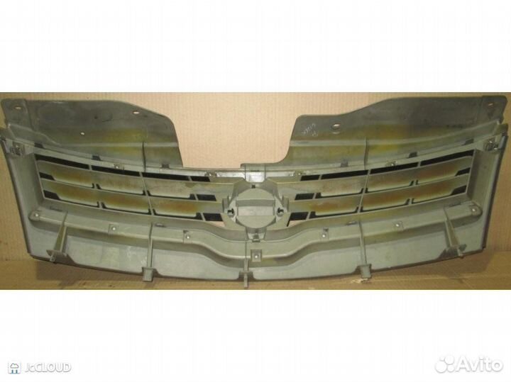 Решетка радиатора на nissan serena C25 MR20DE